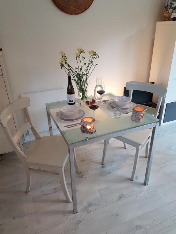 Zen in Schoorl room 2